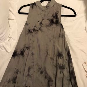 Black & grey tie die high neck tank